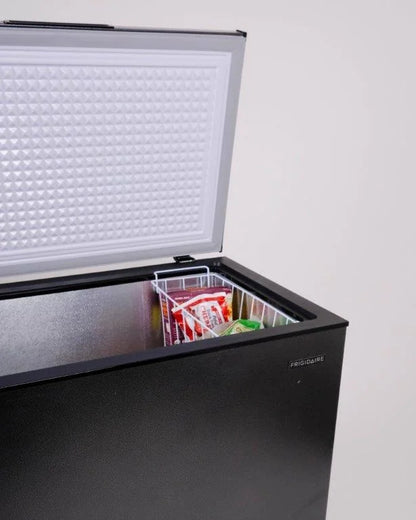 Frigidaire, 5.0 Cu. ft. Chest Freezer, Black Granite Design