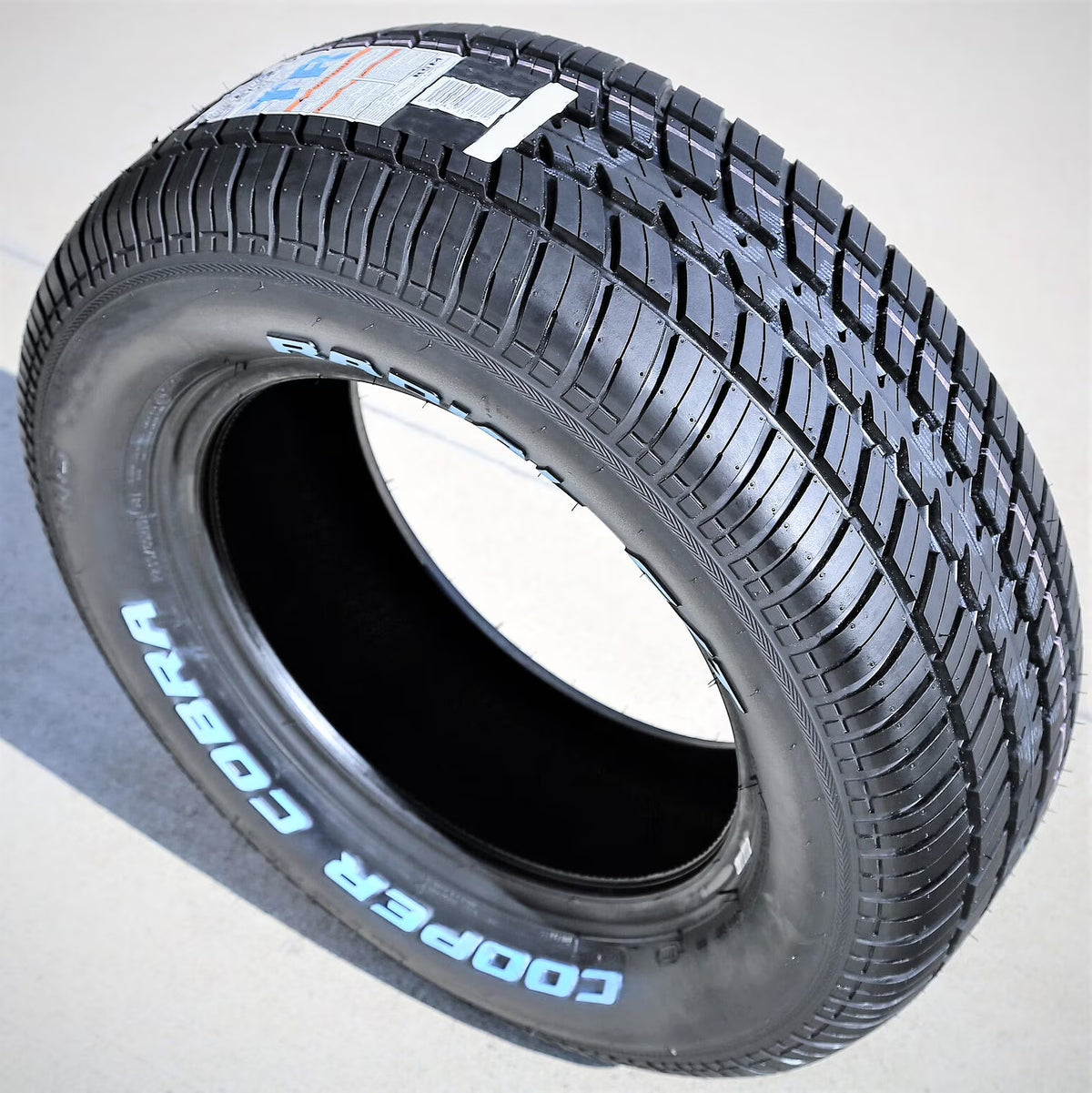 Cooper Cobra Radial G/T All Season P225/70R14 98T Passenger Tire