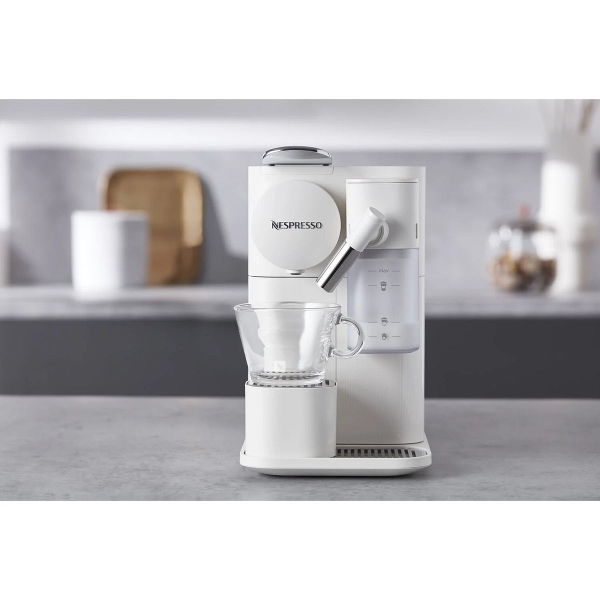 Nespresso by De'Longhi 19 Bar, Espresso & Coffee Machine