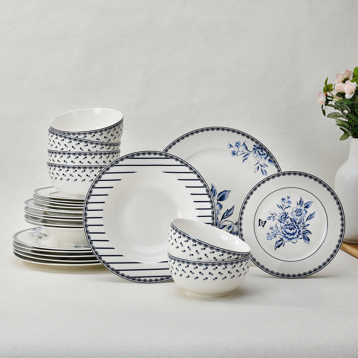 STP GOODS Melodie de Fleurs Bone China Dinnerware Set of 24 Service for 6 24-Piece Dish Set of Plates and Bowls, Blue Gold White