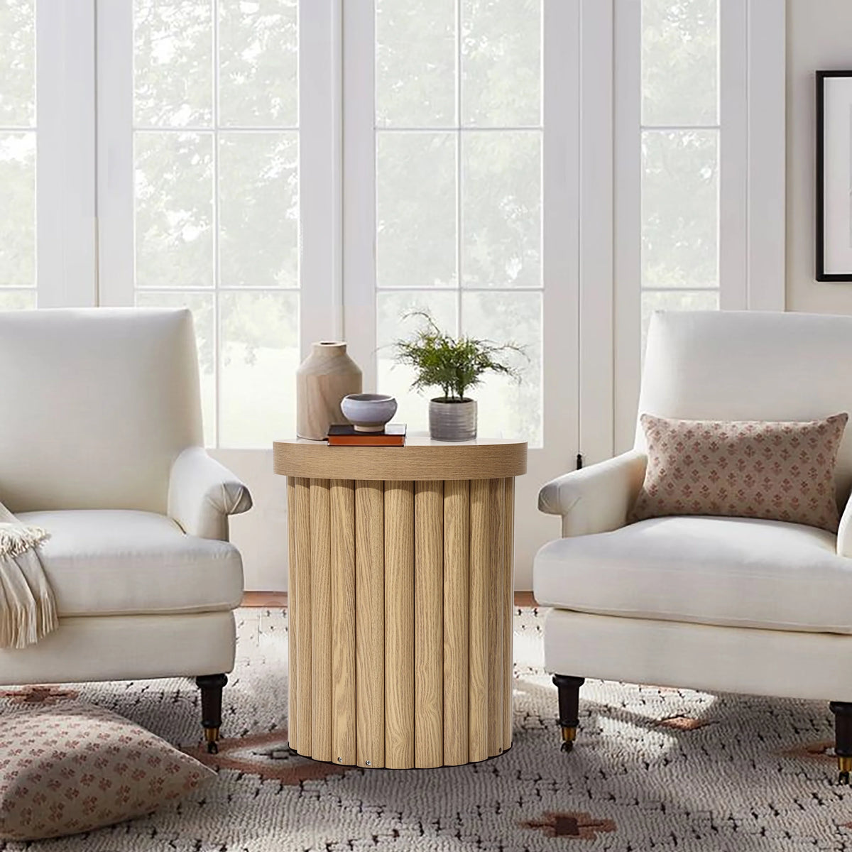 LuxenHome Wood Round Side Table, 19" Fluted End Table for Small Spaces, Mid Century Modern Wooden Accent Tables, Small Bedside Table, Couch Side Table, Nightstand for Living Room Bedroom Couch