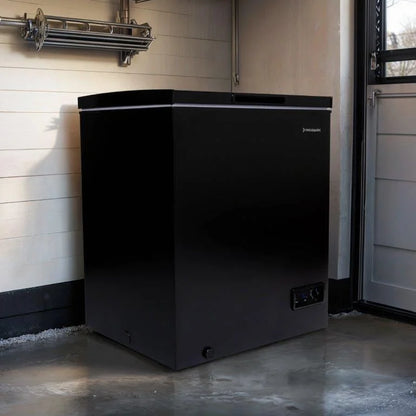 Frigidaire, 5.0 Cu. ft. Chest Freezer, Black Granite Design