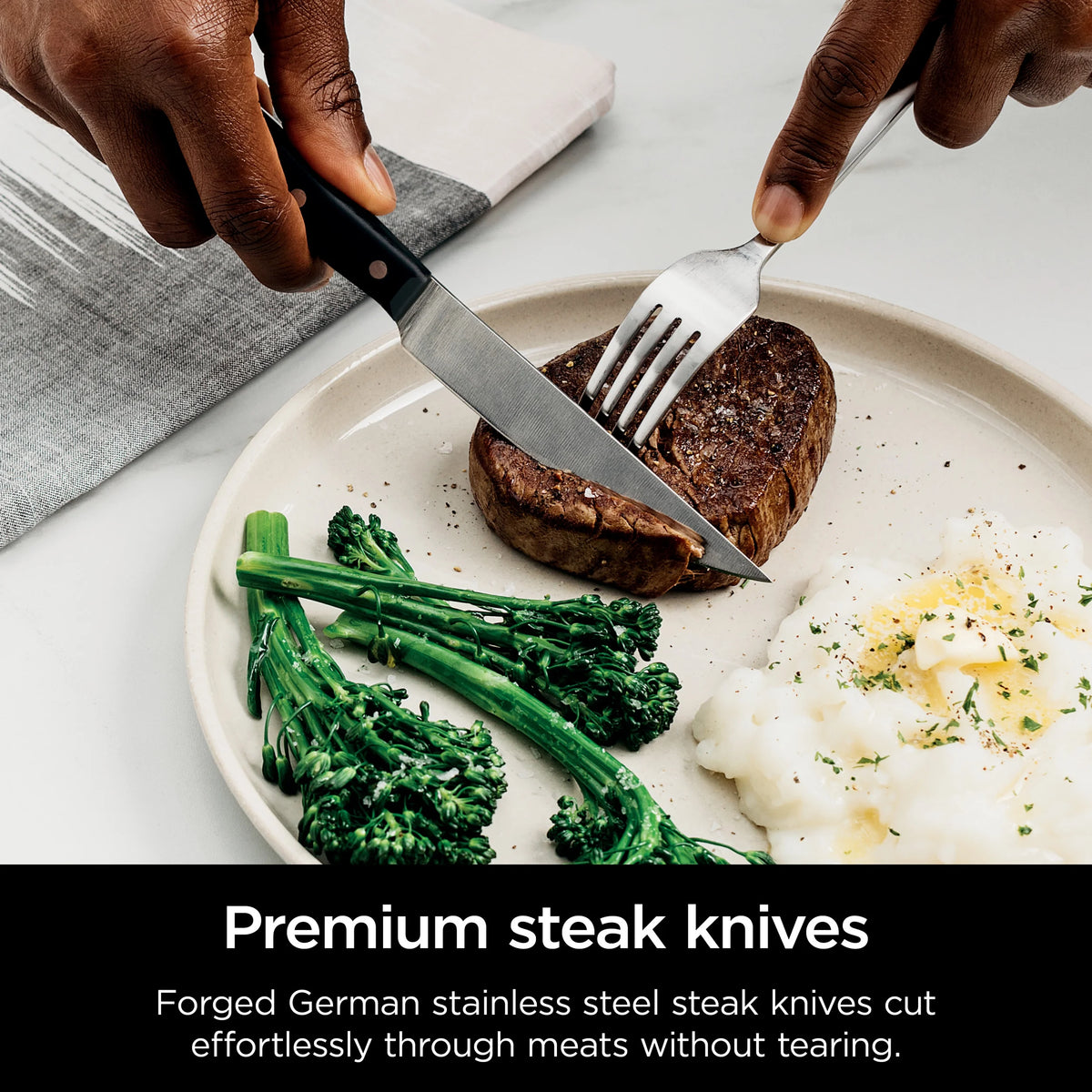Ninja Foodi NeverDull Premium 14pc German Stainless Steel Knife System & Built-in Sharpener, K32014