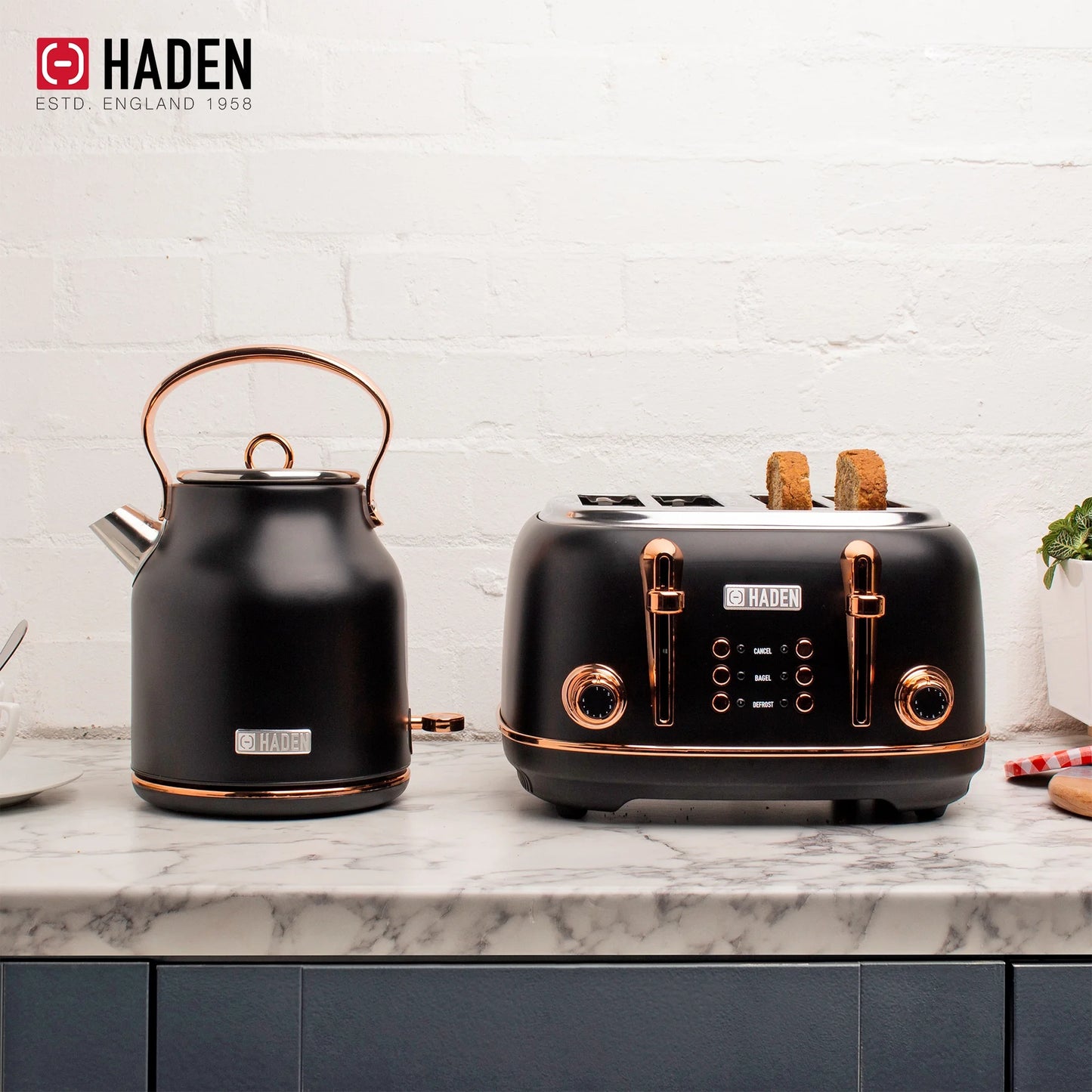 Haden Heritage 1500 1.7 Electric Kettle, Matte Black Finish with Copper Accents