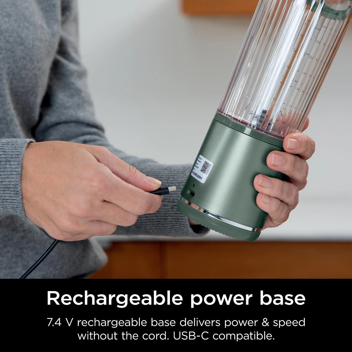 Ninja Blast Portable Blender, Cordless, 18oz. Vessel, Personal Blender for Shakes & Smoothies, BPA Free, Leakproof Lid & Sip Spout, USB-C Rechargeable, Dishwasher Safe Parts, Metallic Purple,