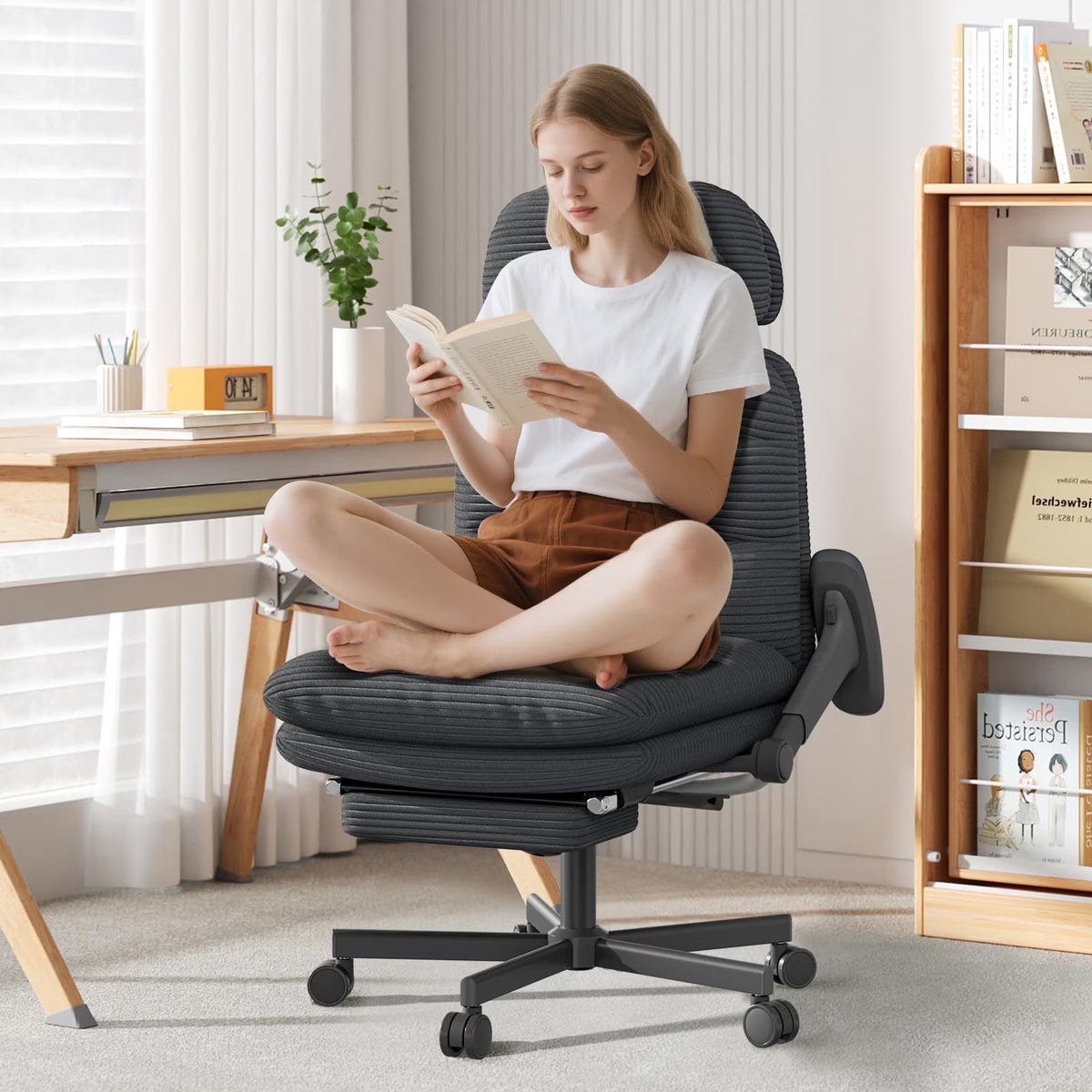 Solfway Criss Cross Chair with Wheels & Flip-up Arms, Executive Office Chair with Foot Rest, Swivel Cross Legged Office Chair, White Corduroy Fabric Comfy Computer Desk Chair, Vanity Chair for Home