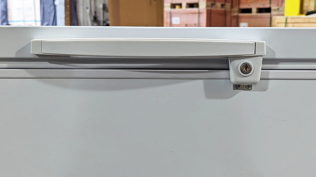 Cooler Depot 105 In. 42 Cu.ft Chest Freezer BD1250 NSF ETL Certified