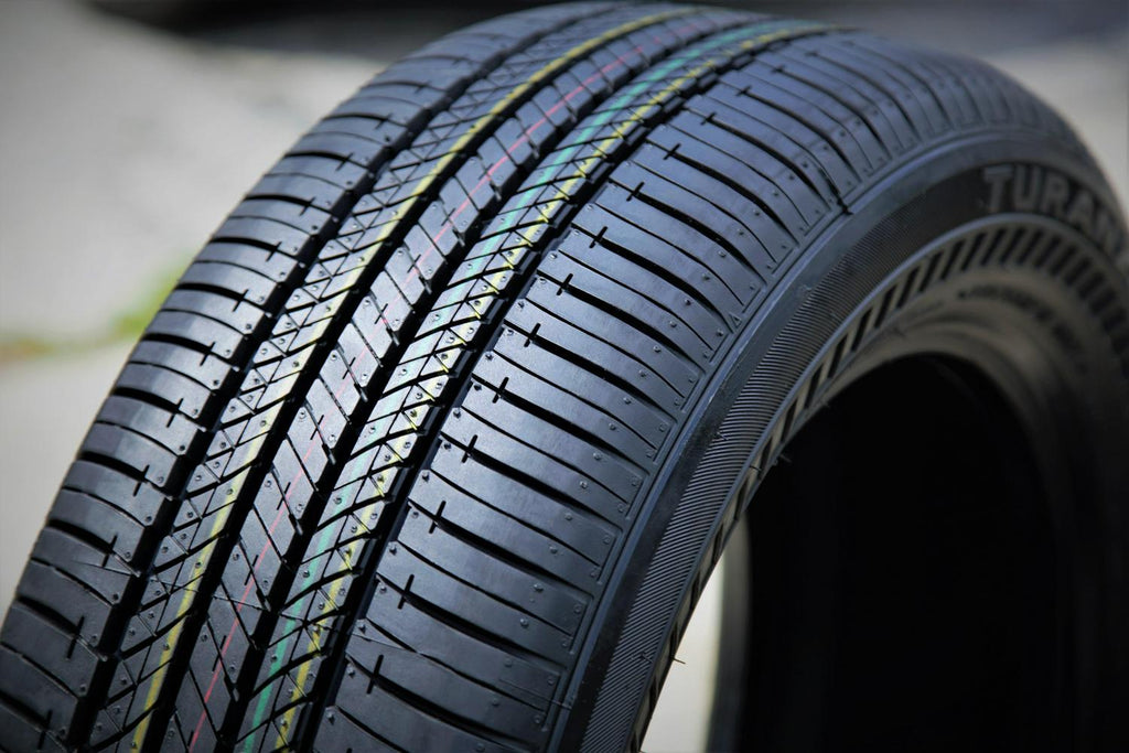 Bridgestone Turanza EL400-02 P205/55R-16 89 H Tire