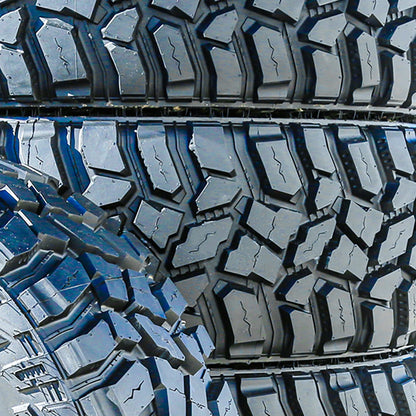 Set of 4 Cooper Discoverer STT Pro 265/75R16 123/120Q E 10 Ply m/t mud Light Truck Tires