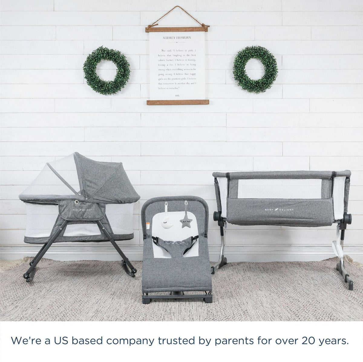 Baby Delight Beside Me Dreamer Bassinet &amp; Bedside Sleeper. Charcoal Tweed. Ages 0-5 Months (Unisex)