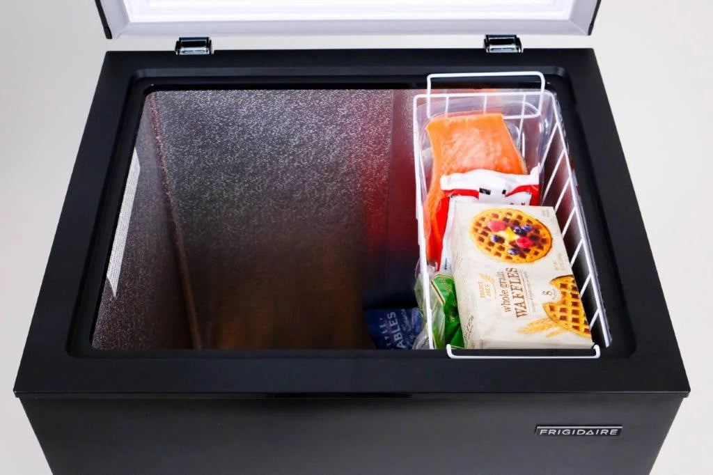 Frigidaire, 5.0 Cu. ft. Chest Freezer, Black Granite Design