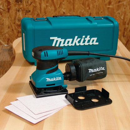 Makita 1/4 Sheet Finishing Sander, with Tool Case